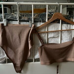 Skims Sheer Bandeau/Thong